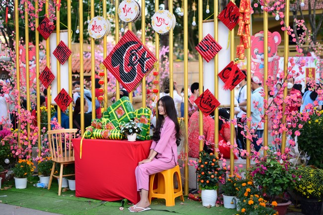 Chùm ảnh mồng một Tết Nhâm Dần